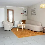 בית נופש In Vederso Park- Shared Kitchen *