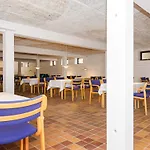 בית נופש In Vederso Park- Shared Kitchen