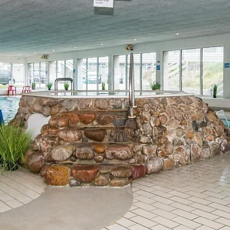 In Vederso Park- Shared Kitchen בית נופש